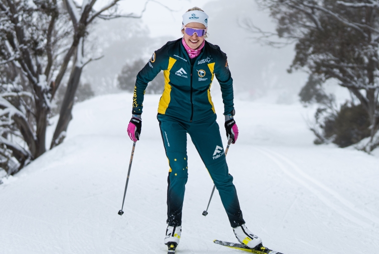 Katerina Paul skiing